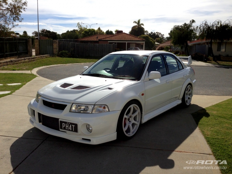 Mitsubishi Lancer Evo 6 main image