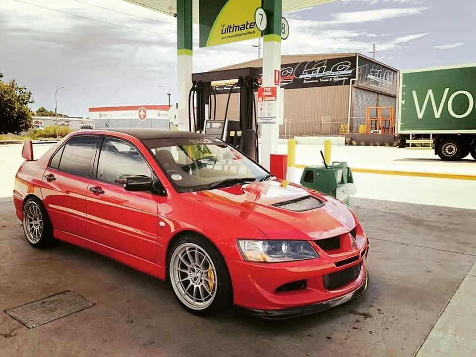 Mitsubishi Lancer Evo 8 main image